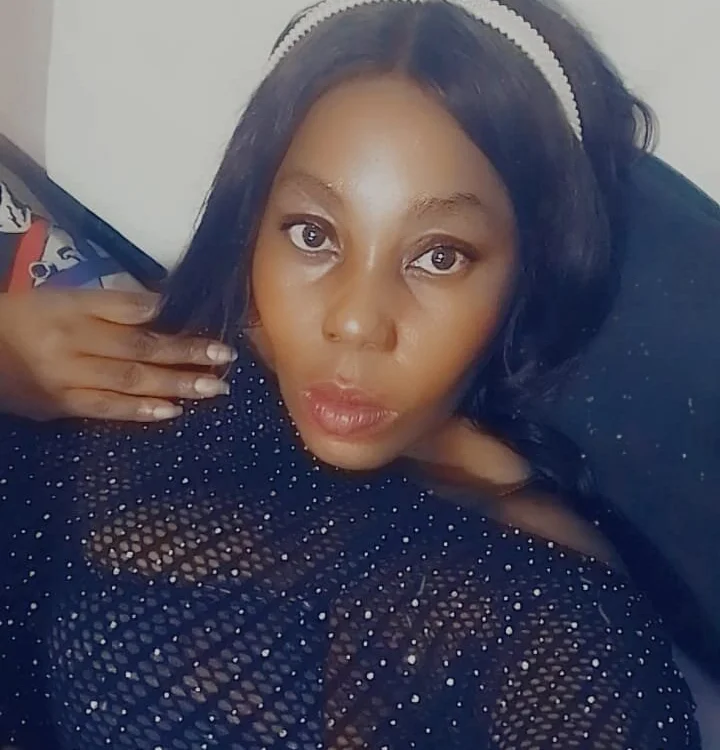 HORNYMOMMYXX's most recent online preview