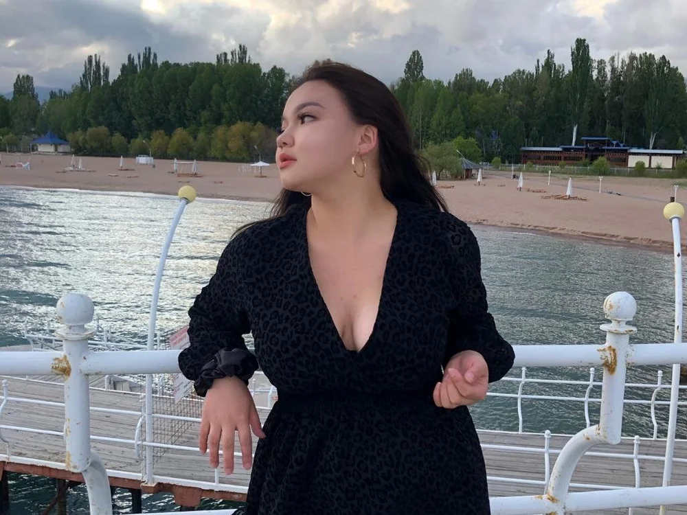 beatrice51's Offline XXX Chat
