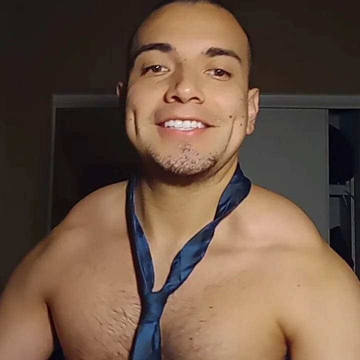 BigjuicyJason offline chatrum