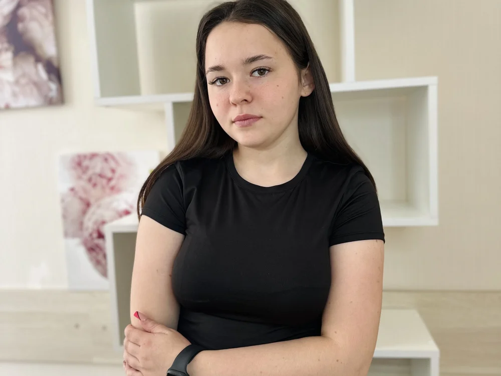 MaydaBorom's Offline Chat Room