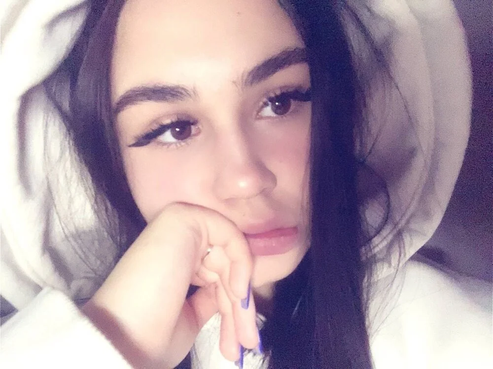 LucyMur 오프라인 XXX 채팅