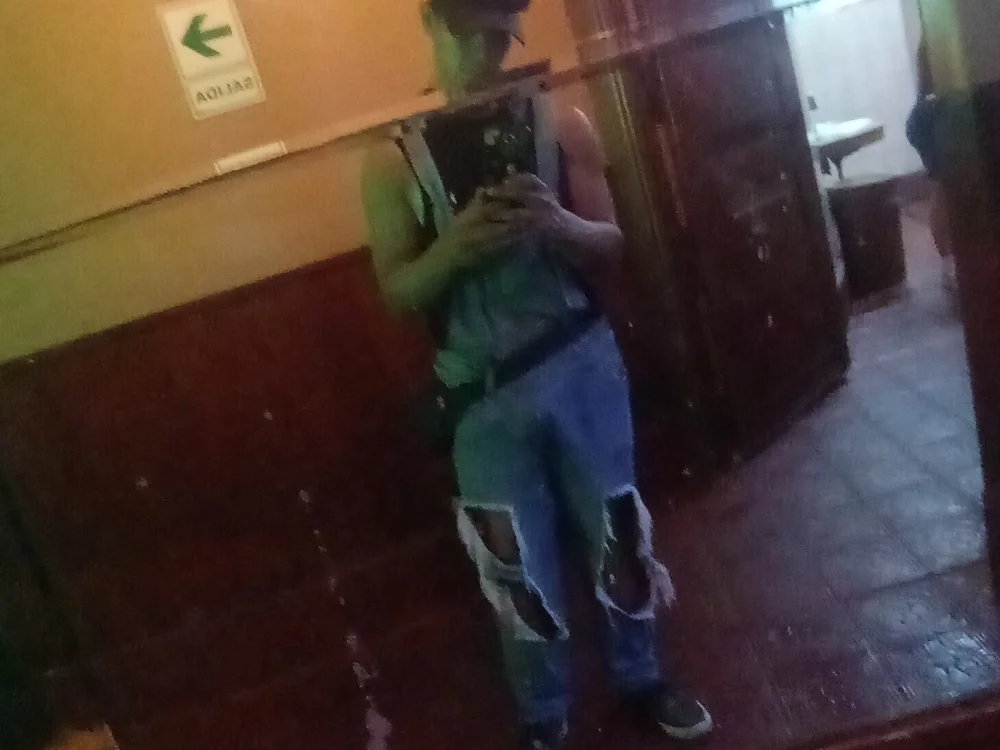 Mitchell9522@xh Offline XXX Chat