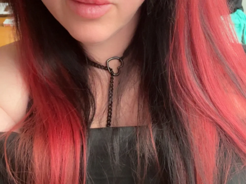 Astrid_XOXO Chat XXX offline