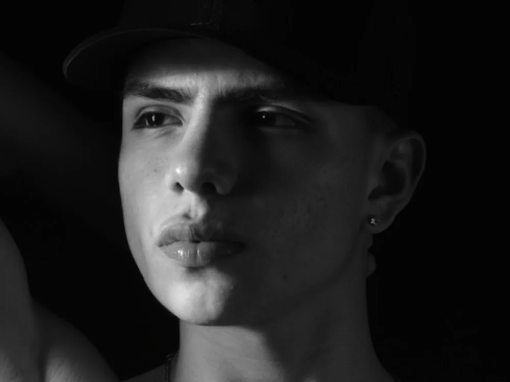 دردشة michael_boy88 الجنسية دون اتصال