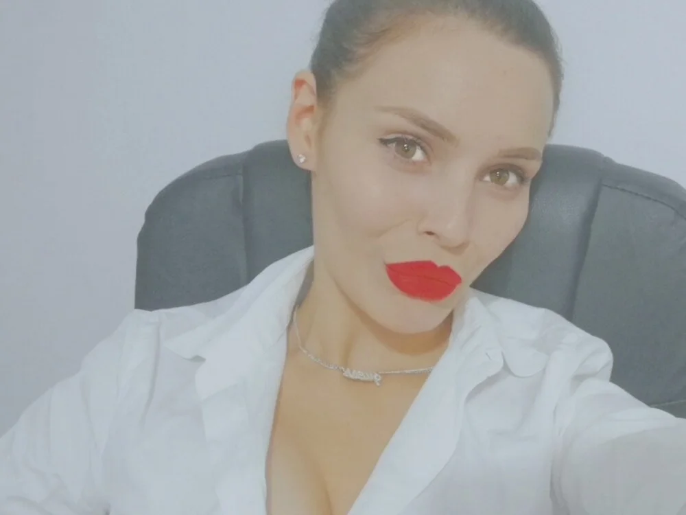 AAB_Alexandra Offline XXX-Chat