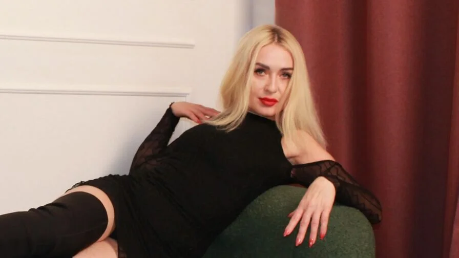 AmmyFlame's Offline XXX Chat