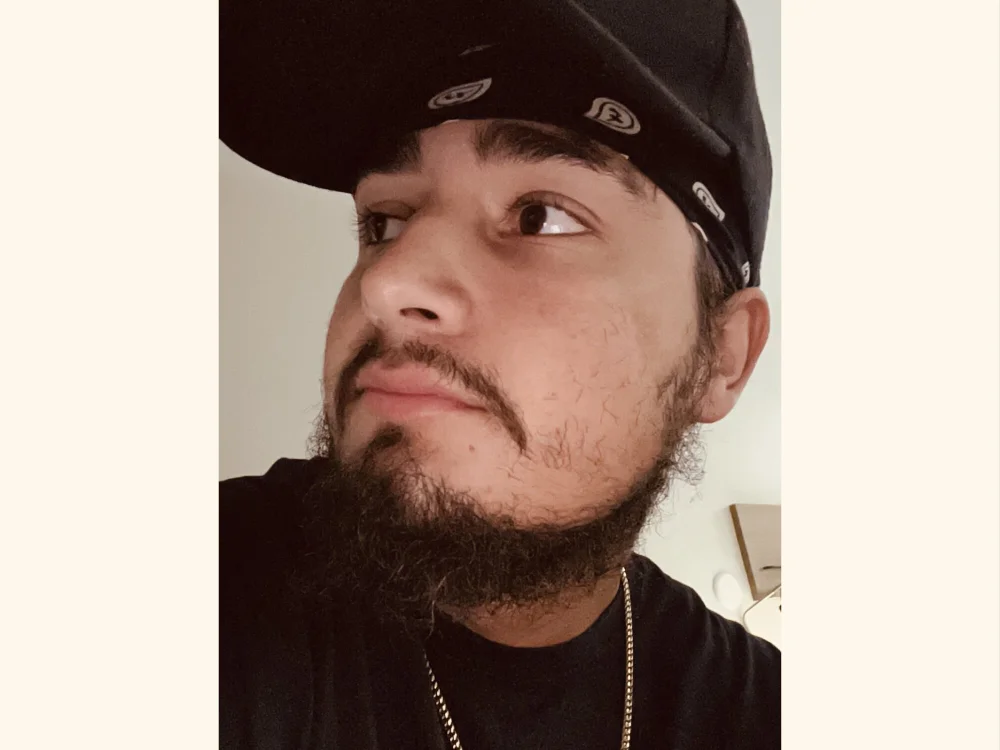 Yoyoitssemilio - Live Sex Cam