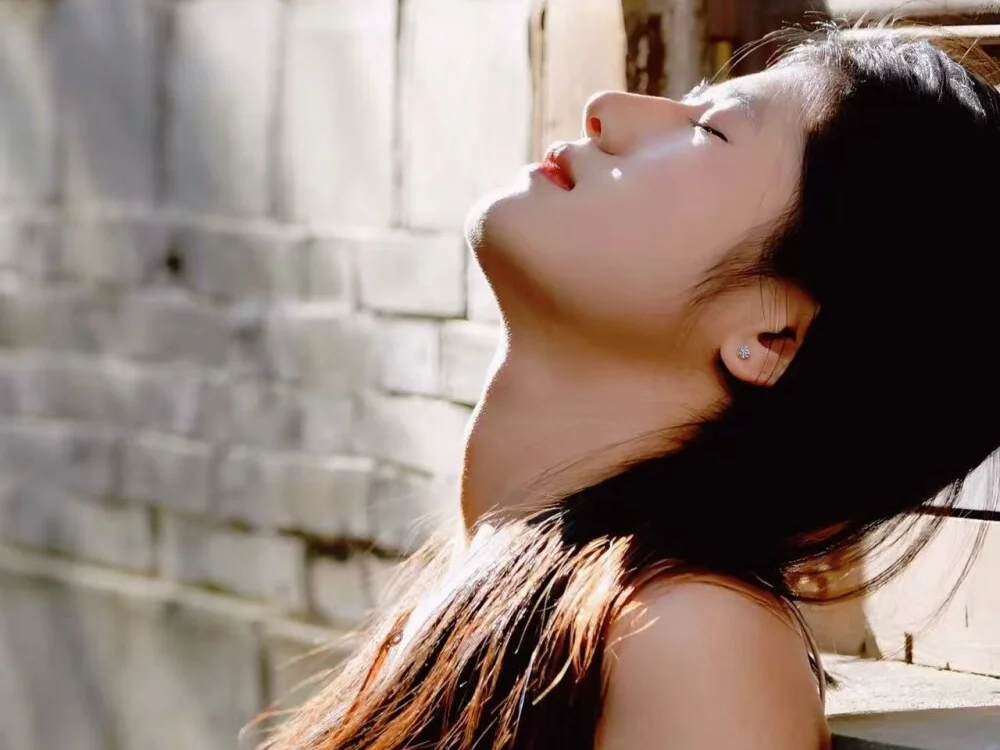 Yvonne-07 offline XXX-chat