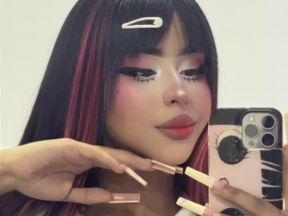 Cute_Roxxy offline XXX-chat