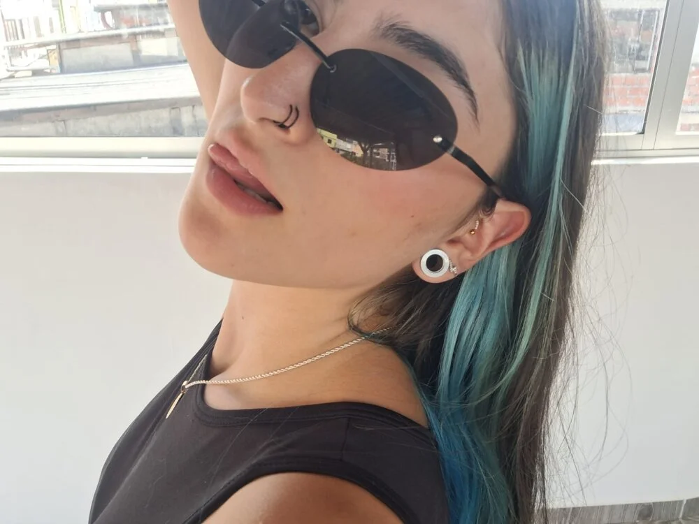 Chat XXX offline de ScarletWitch_X