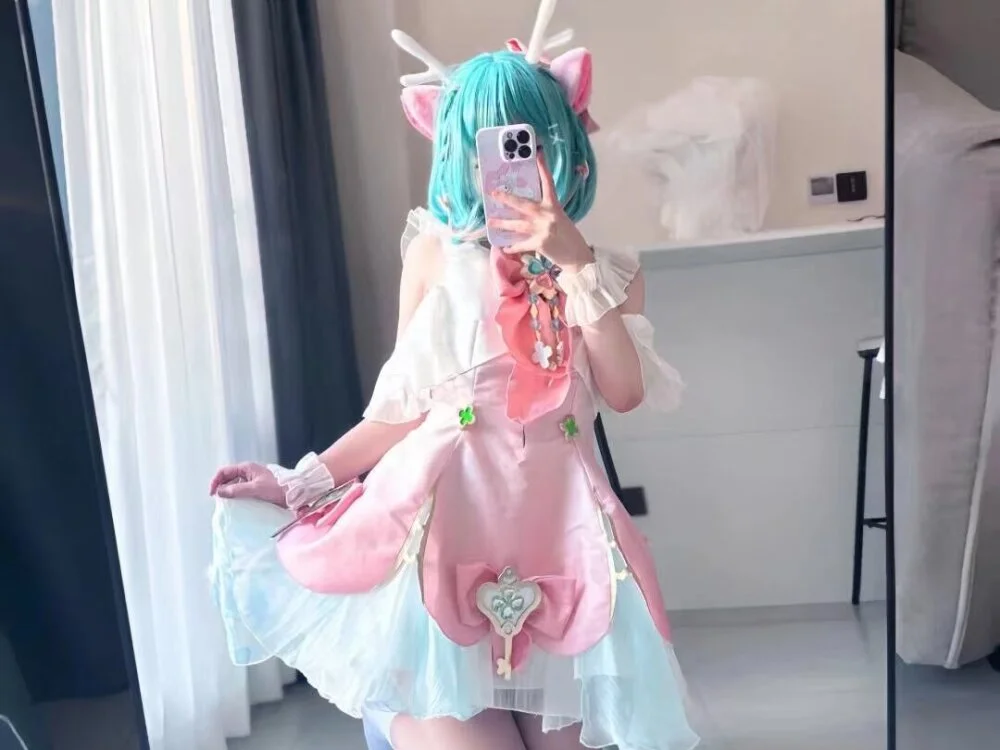 AH_AH_666 Offline XXX-Chat