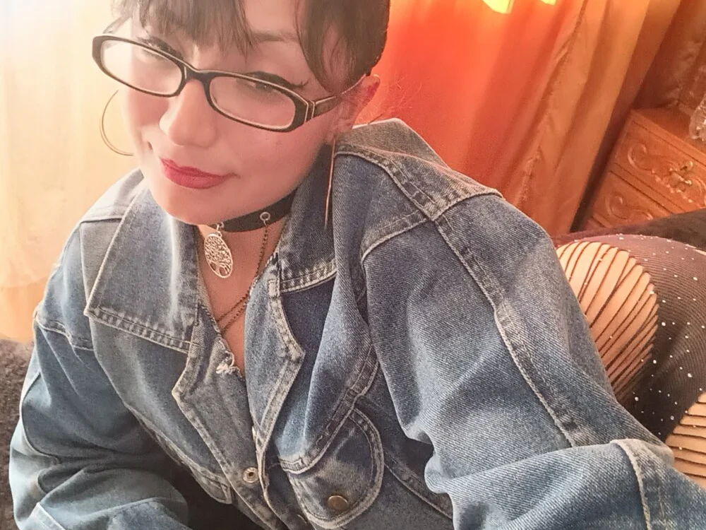 Lucy_jhack 오프라인 XXX 채팅