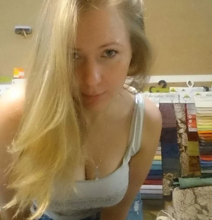 EllenTaylor's Offline Chat Room
