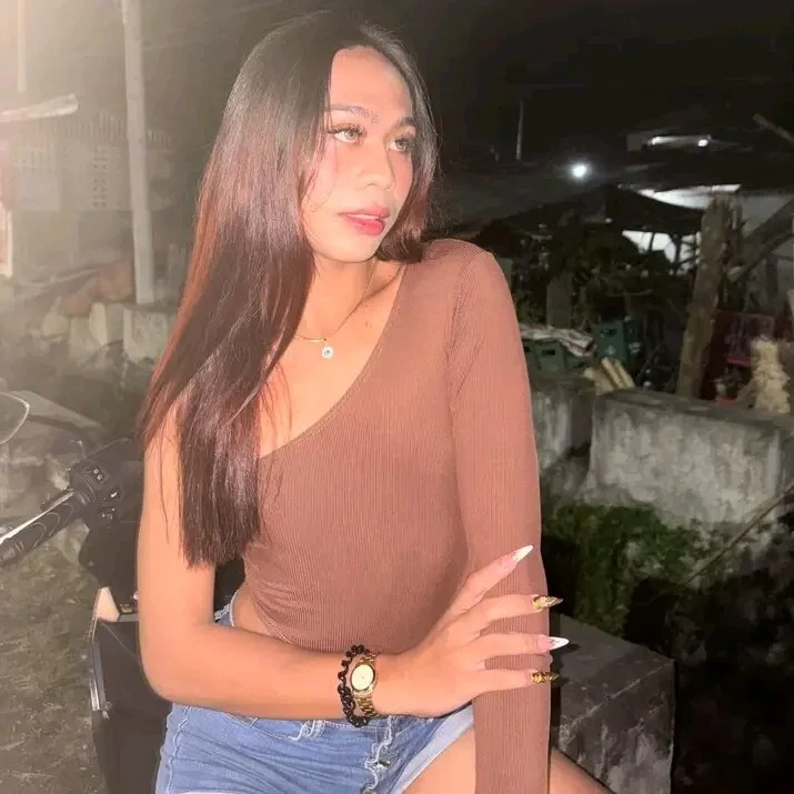 sweety_kyrah18: συνομιλία ΧΧΧ εκτός σύνδεσης