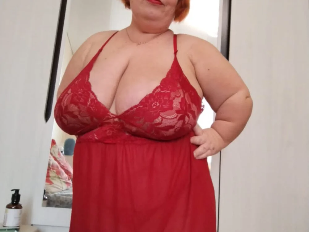 MIDGET-TITS' Offline XXX Chat