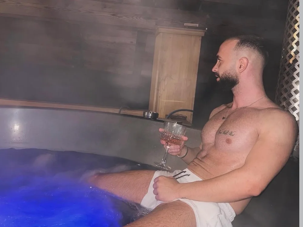 cloudymastersssのオフラインXXXチャット