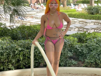 Creamdreammmm - Stripchat Cam2cam Dildo Dirtytalk Girl 