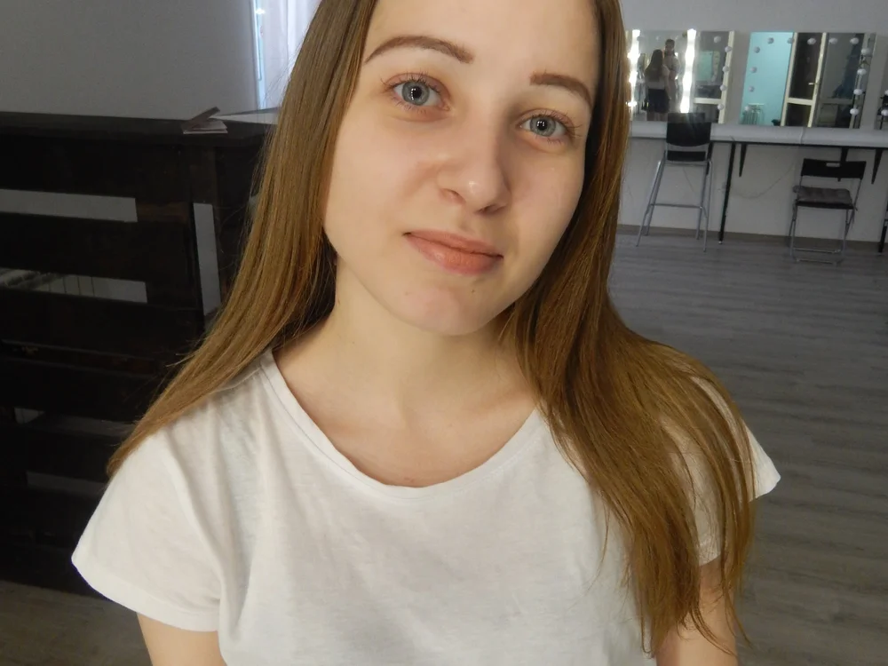 maria_shine18's Offline XXX Chat