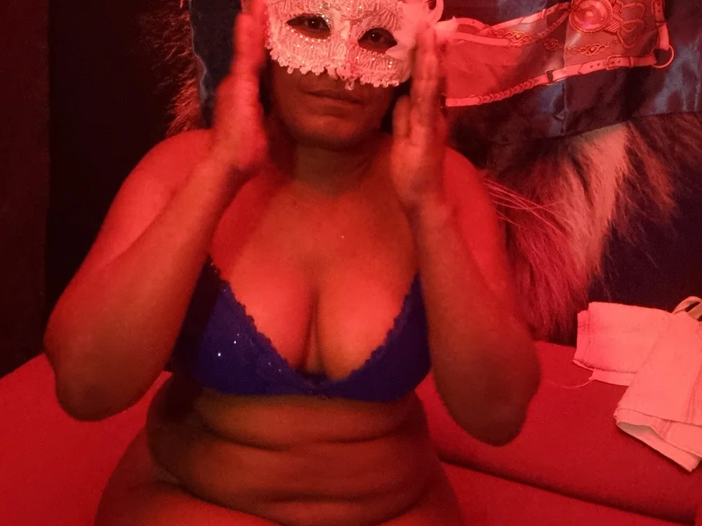 HotCoupleLove01 Chat XXX Ngoại tuyến