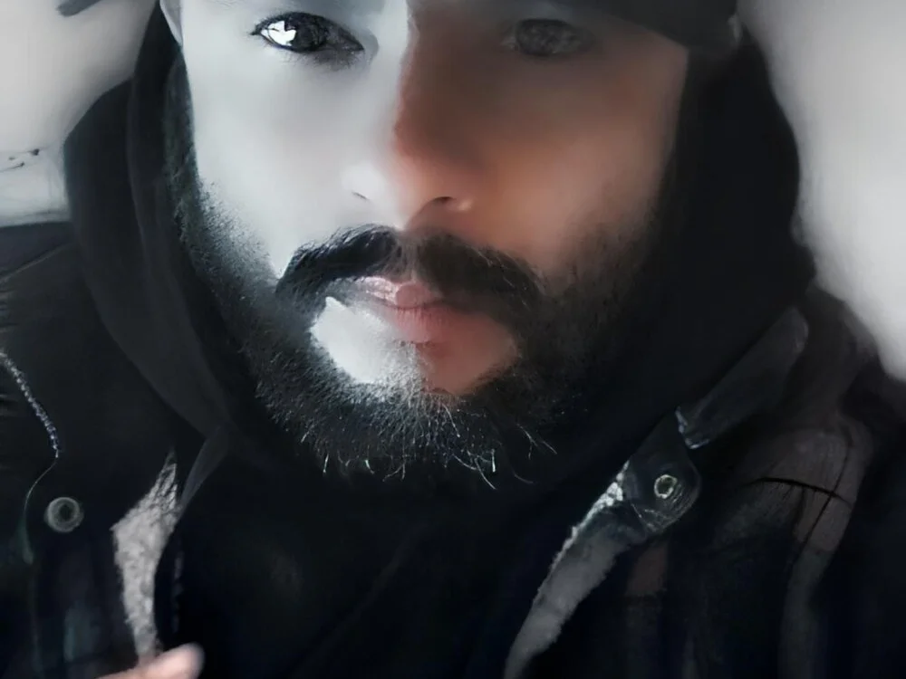 Gooning6996's Offline XXX Chat