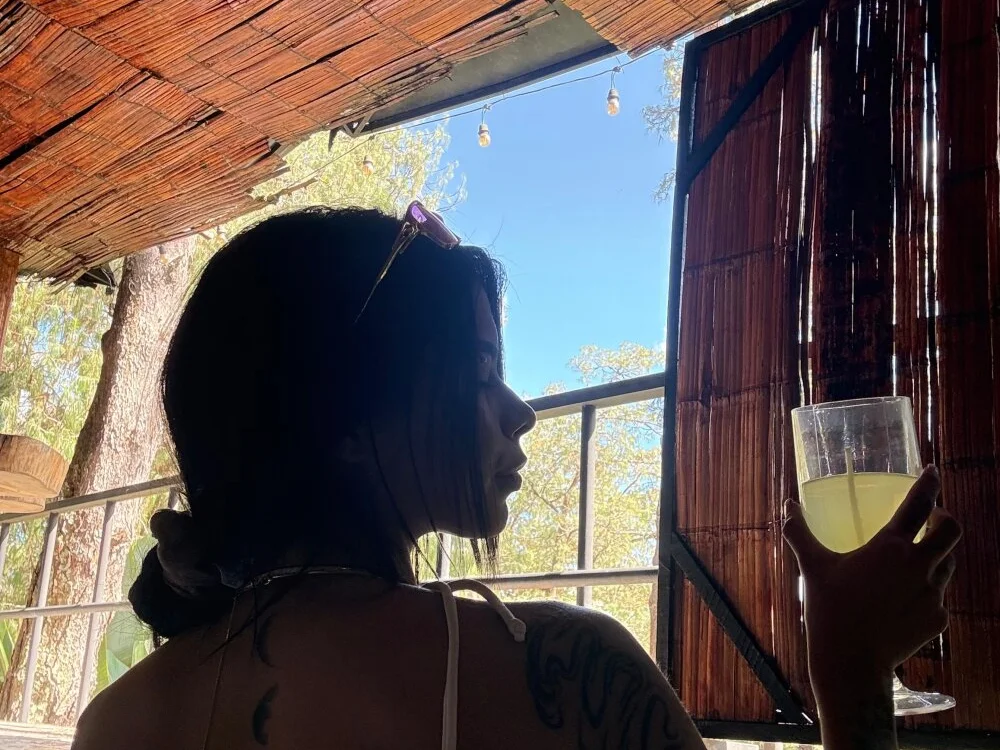 luna_blannco: συνομιλία ΧΧΧ εκτός σύνδεσης