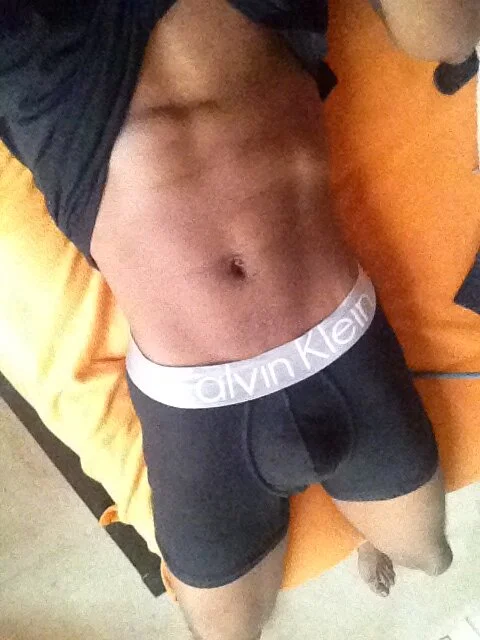 TBagMeBro: офлайн-секс-чат