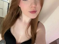 yourehooked's webcam live show