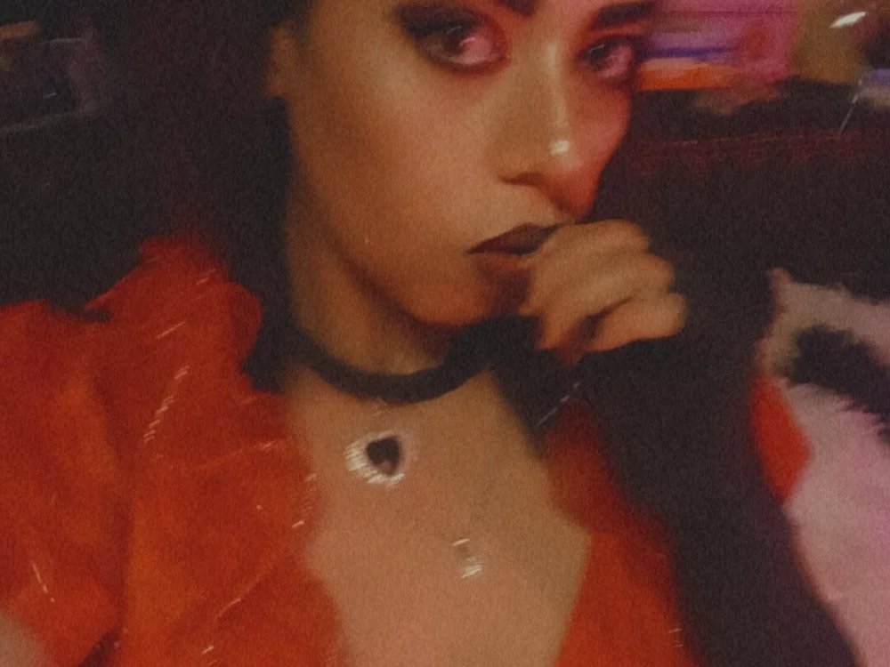 AlexxxSex01 offline chatrum