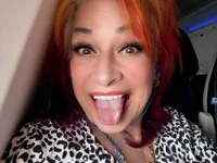 ZorynaDollHouse's webcam live show