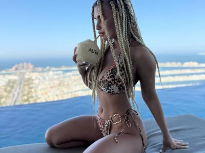 Serene_Sophiex Chat XXX offline