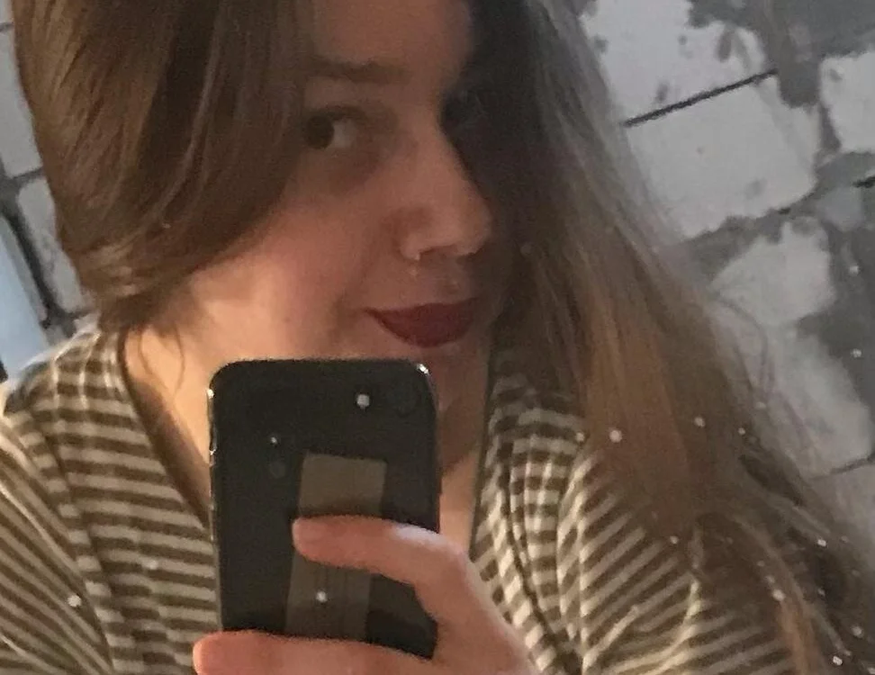 DebraWalsh offline chatrum
