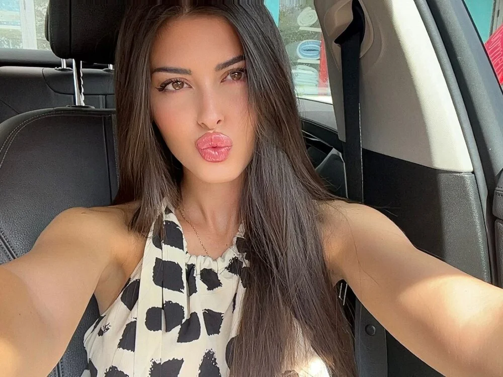 EvaBerryy offline XXX-chat