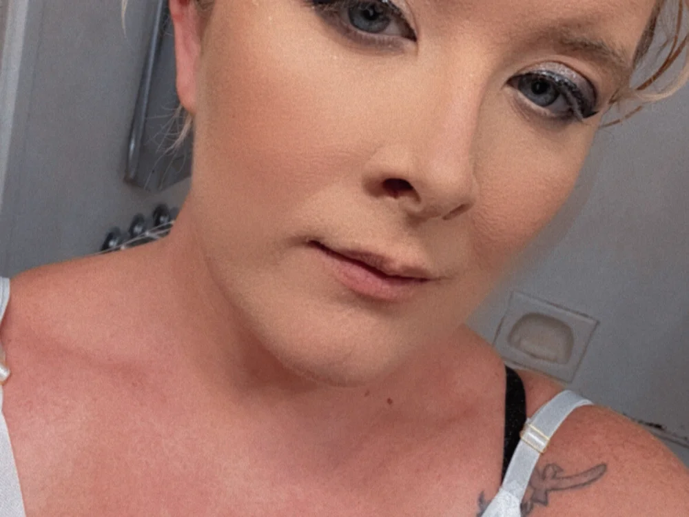 jess2424 offline chatrum