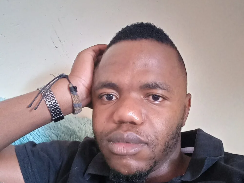 Naughty_Cum offline XXX-chat