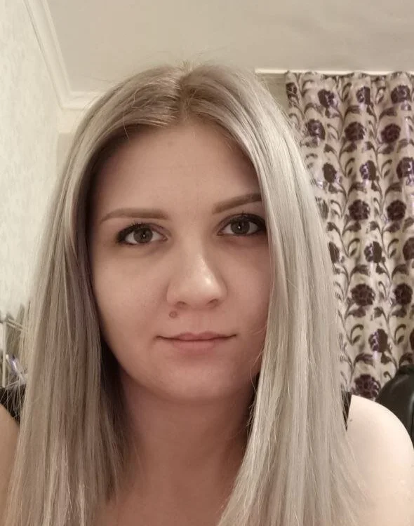 MalloryRose's Offline Chat Room