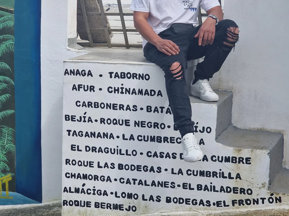 moreno8558 Obrolan XXX Offline