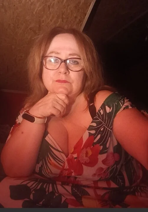 Offline XXX chat Iwenne