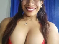 Czat XXX na żywo – Megan_Darcy