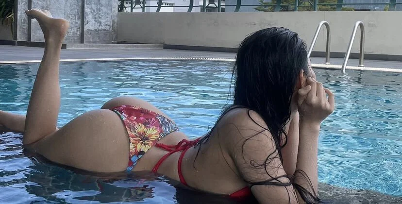 AliceChasingRabbits' Offline XXX Chat