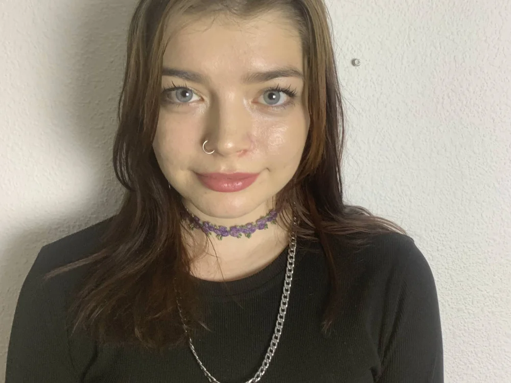 DonnaGarccia's Offline XXX Chat