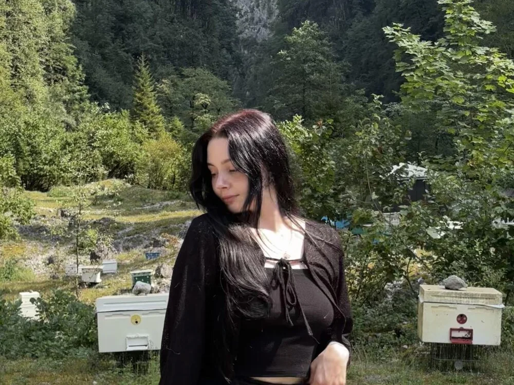 Goldy_Stark offline XXX-chat