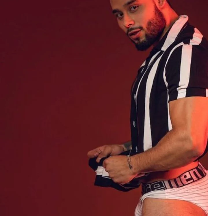 jeremygerard_: офлайн-секс-чат