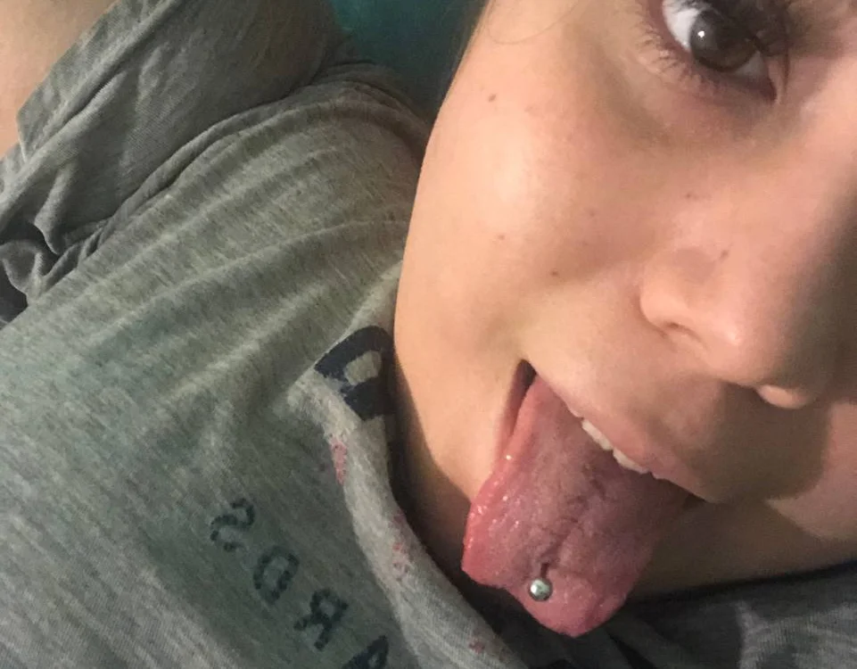 alexaparedes01 Offline XXX-Chat