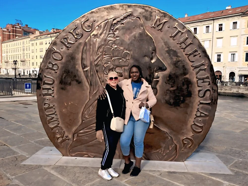 blackhotpartyts Chat XXX Ngoại tuyến