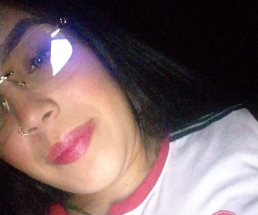 Chat +18 off-line de Anna_Phone