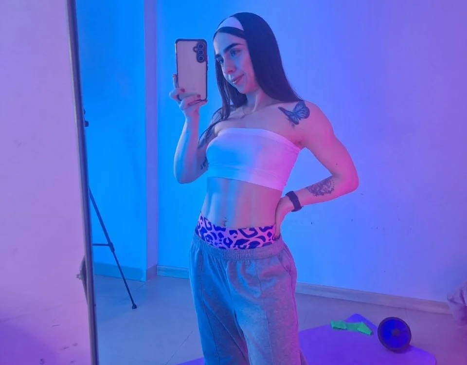 Sembang XXX Luar Talian Luna_tagliaferri