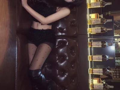 Momolith_924 - Girl 