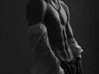 ZH-HUAHUA's webcam live show