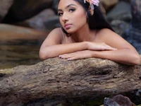 mia_vy's Live XXX Chat