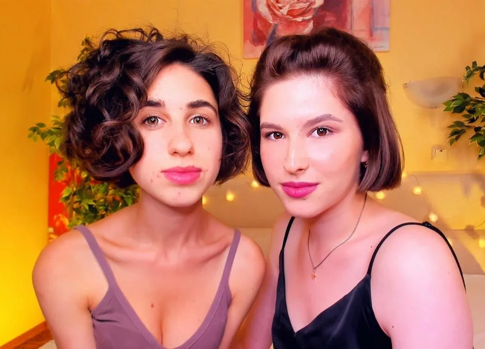 FantasticLadies' Offline XXX Chat
